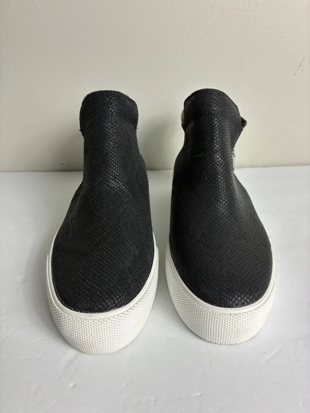 KEDS Womens Black Ankle Sneakers Side Zip Casual Athletic  NEW